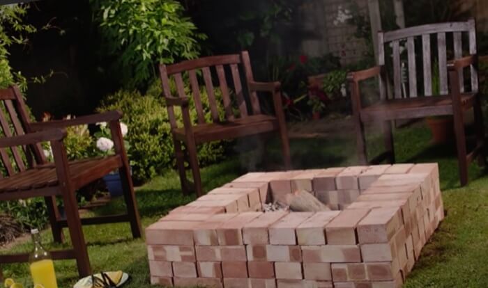 how to build a brick fire pit without mortar