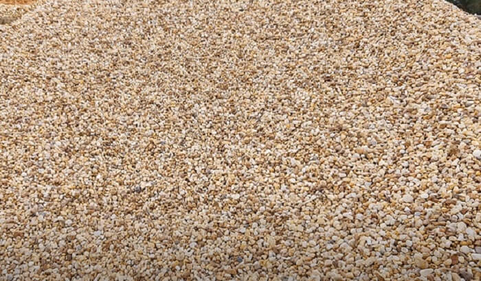 can river rock be used in a fire pit