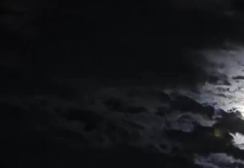 do solar panels work at night