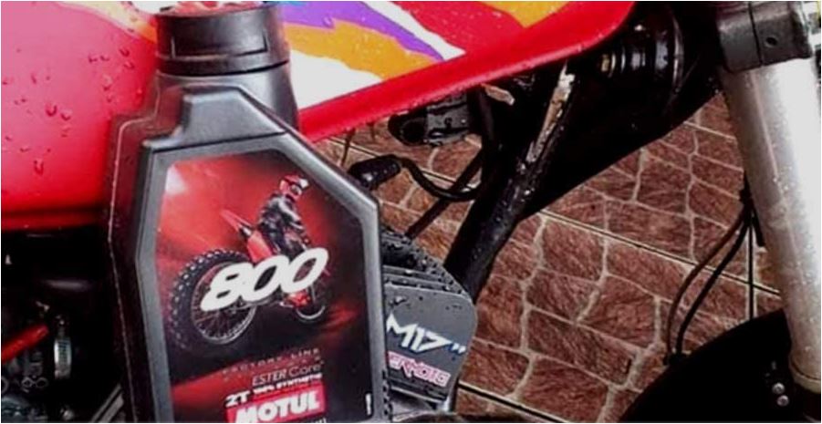 best smelling 2 stroke oil